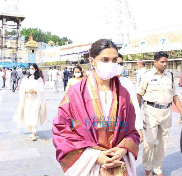 photos deepika padukone visits tirupati temple with her father on his birthday 3