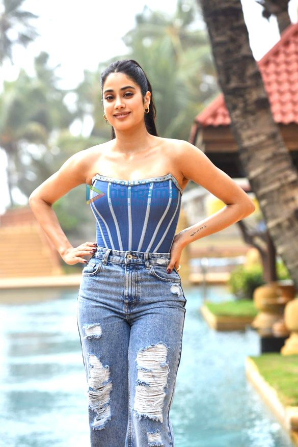Photos: Janhvi Kapoor snapped promoting her film Good Luck Jerry