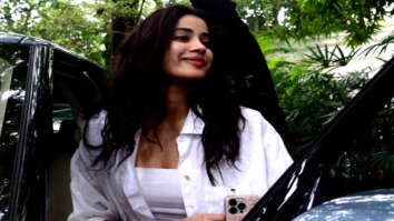 Photos: Janhvi Kapoor spotted at a gym