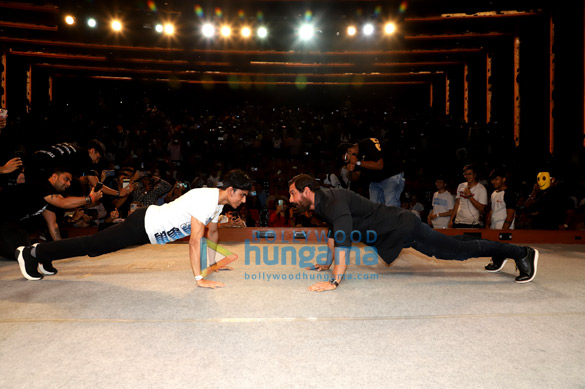 photos john abraham arjun kapoor disha patani and tara sutaria promote their film ek villain returns at nm college 4