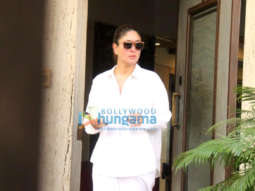 Photos: Kareena Kapoor Khan spotted in Bandra