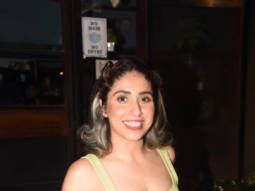Photos: Neha Bhasin snapped at Indigo Deli in Lokhandwala