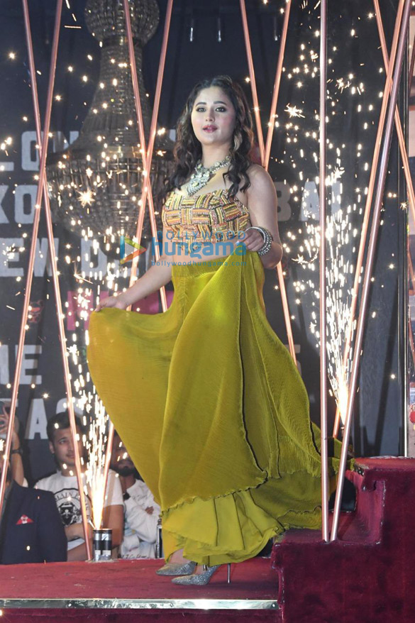 photos rashami desai saiee manjrekar and others at the launch of designer manali jagtaps new line kaliyan 6