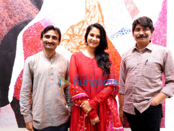 Photos: Roopkumar Rathod, Leslie Lewis, Rupali Suri among others snapped at the launch of Ram Pratihar's show at Jehangir Art Gallery