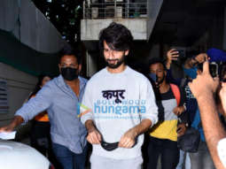 Photos: Shahid Kapoor snapped at a clinic in Juhu