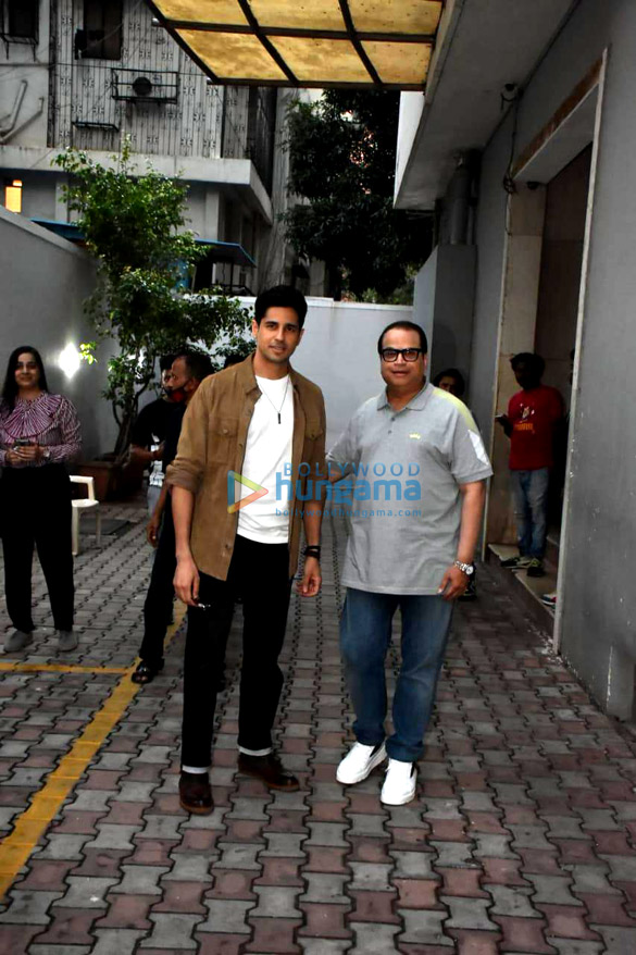 Photos: Sidharth Malhotra spotted with Ramesh S Taurani outside the film producer’s office in Khar