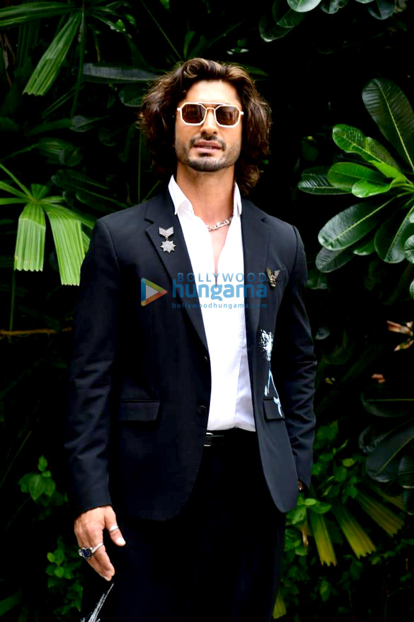 photos vidyut jammwal and others promote their film khuda haafiz 2 2