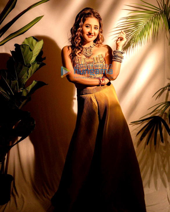 rashami desai 1 27