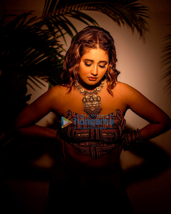 rashami desai 4 18