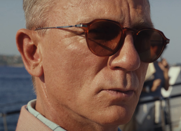 Rian Johnson announces Daniel Craig starrer Knives Out sequel is titled Glass Onion: A Knives Out Mystery