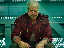 Shah Rukh Khan arrives in Hyderabad for Jawan shoot, keeps his look hidden with a hoodie and mask