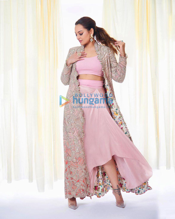 sonakshi sinha 1 79