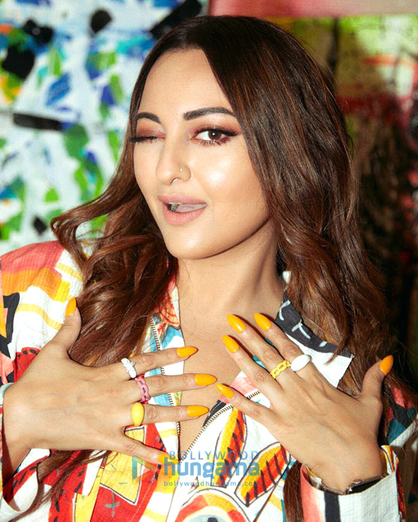 sonakshi sinha 3 53