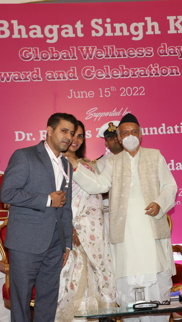 Vidyut Jammwal and Faruk Kabir felicitated by Maharashtra Governor, Bharat Singh Koshyari