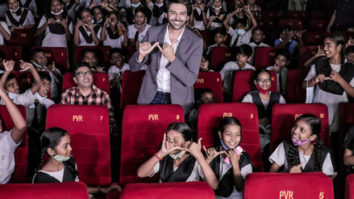Kartik Aaryan and Bhushan Kumar host a special screening of Bhool Bhulaiyaa 2 for children from an NGO