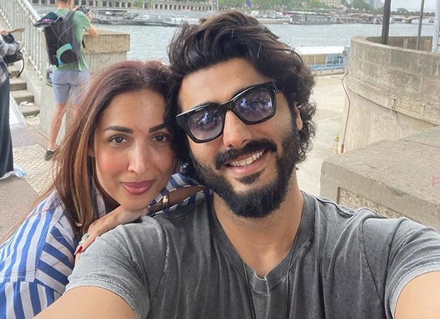 Malaika Arora and Arjun Kapoor in Paris: Couple paints the town red with touristy photos around the Eiffel Tower 