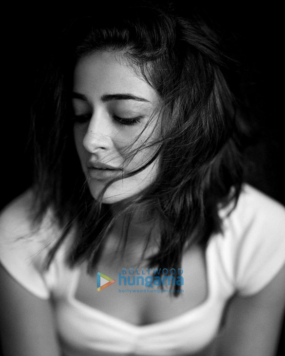 ananya panday 1 124