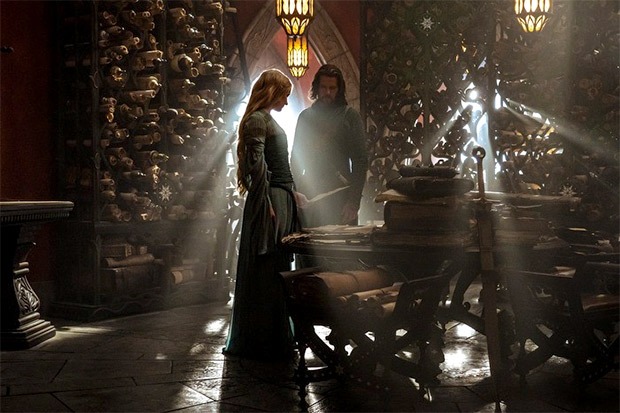 Charlie Vickers reveals about Halbrand’s first encounter with Galadriel in The Lord of the Rings of Power: The Rings of Power; Sophia Nomvete talks about playing first female dwarf Charlie Vickers reveals about Halbrand’s first encounter with Galadriel in The Lord of the Rings of Power: The Rings of Power; Sophia Nomvete talks about playing first female dwarf