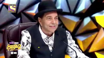 Dharmendra, Hema Malini & Esha Deol enjoy on Super Singer 2 | Himesh Reshammiya