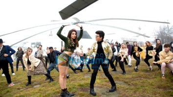 Movie Stills Of The Movie Dr. S – The Legend