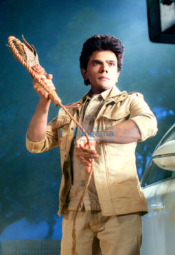 Movie Stills Of The Movie Dr. S – The Legend