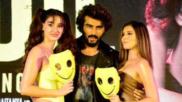 #EkVillian cast celebrates the success of #Dil by breaking hearts