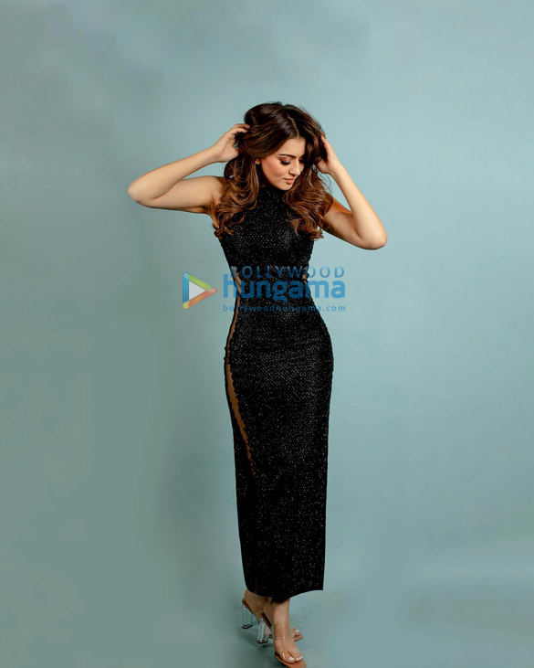 hansika motwani 4 3