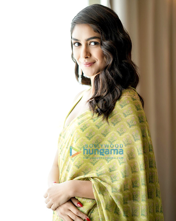 mrunal thakur 1 67