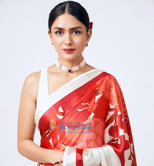 mrunal thakur 5 10