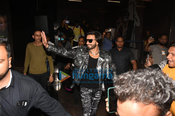 photos ananya panday ranveer singh vijay deverakonda and others grace the liger trailer launch 1