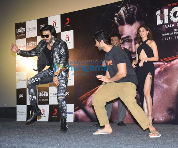 photos ananya panday ranveer singh vijay deverakonda and others grace the liger trailer launch more 2