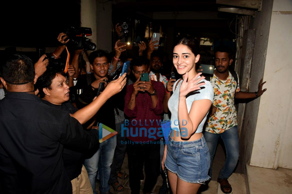 Photos: Ananya Panday snapped in Andheri Photos: Ananya Panday snapped in Andheri
