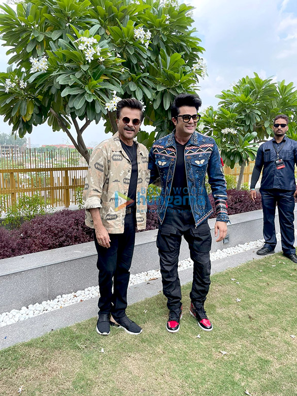 photos anil kapoor and maniesh paul promote jugjugg jeeyo in lucknow 4