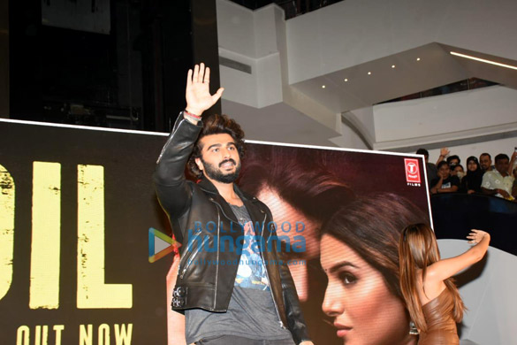 photos arjun kapoor disha patani and tara sutaria snapped at the promotions of ek villain returns 5