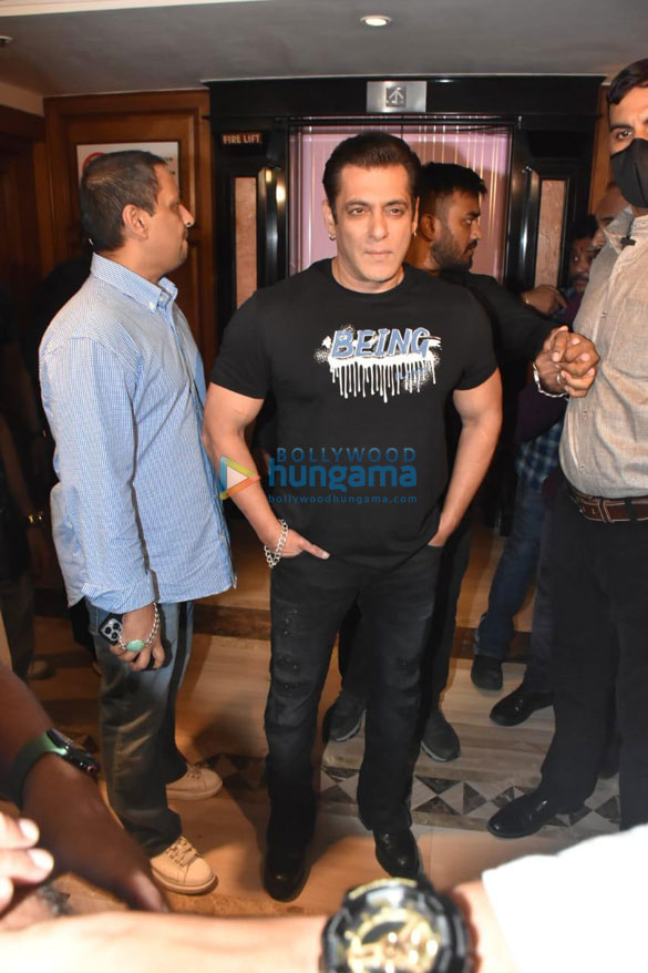 photos celebs grace the press conference of the film vikrant rona 0099 2