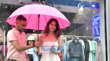 Photos: Disha Patani snapped in Bandra