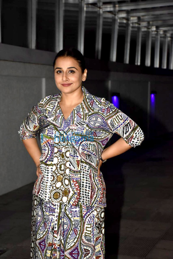 photos huma qureshi rings in her birthday with her brother saqib saleem and friends in bandra 11