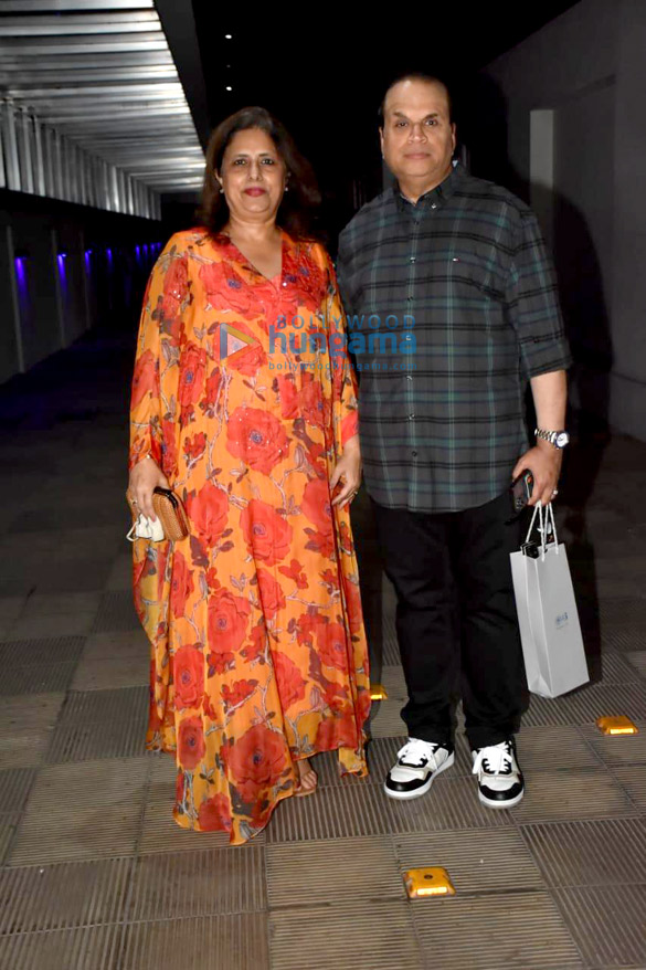 photos huma qureshi rings in her birthday with her brother saqib saleem and friends in bandra 15