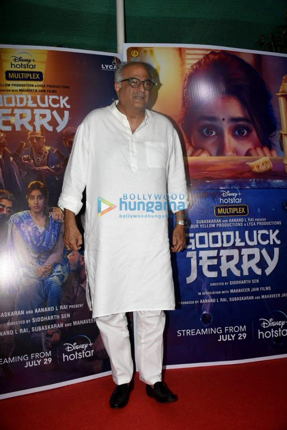 Photos Janhvi Kapoor, Boney Kapoor and others at the screening of Good Luck Jerry (5)