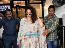 Photos: Kangana Ranaut and Sophie Choudry snapped at a salon in Bandra