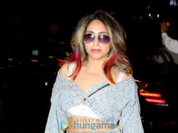 Photos: Neha Bhasin snapped at the airport