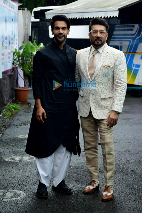 Photos: Rajkummar Rao and Shekhar Suman snapped on the sets of India’s Laughter Challenge