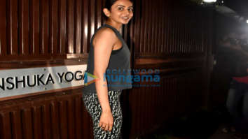 Photos: Rakul Preet Singh spotted at Anshuka Yoga in Bandra
