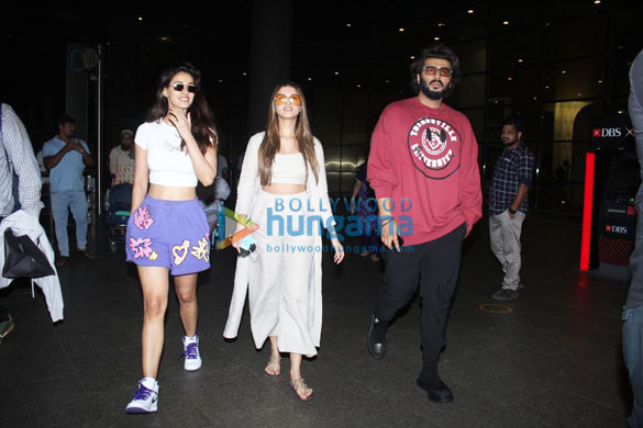 photos ranbir kapoor sanjay dutt and others snapped at the airport 5