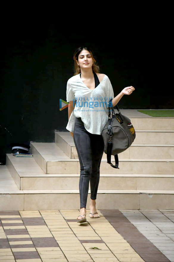 Photos: Rhea Chakraborty snapped outside the gym in Khar