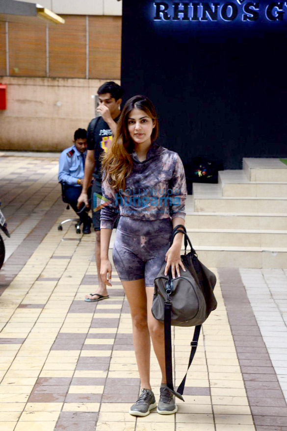 photos rhea chakraborty snapped with her brother showik chakraborty at a gym in khar 3