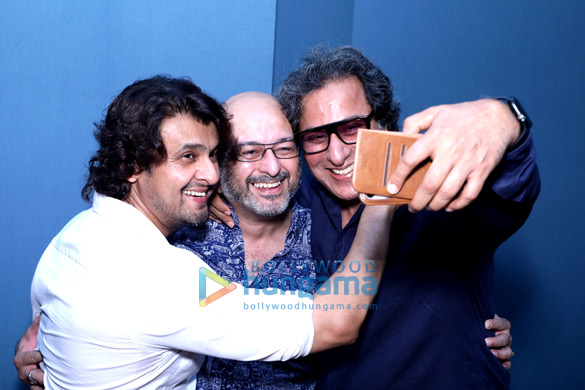 photos sonu nigam sachin pilgaonkar and others snapped at sudesh bhosa 9