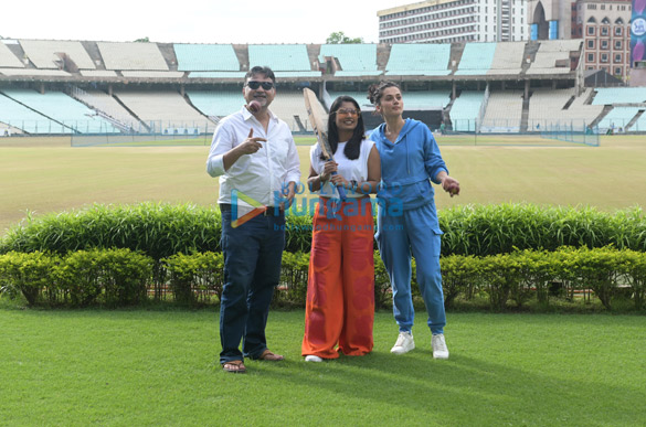 photos taapsee pannu mithali raj and srijit mukherjee snapped at eden gardens for shabaash mithu promotions 3