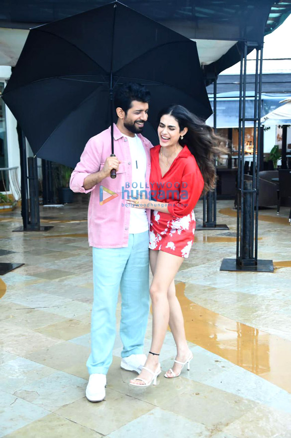 photos viineet kumar and aakanksha singh snapped promoting the show rangbaaz 3 4