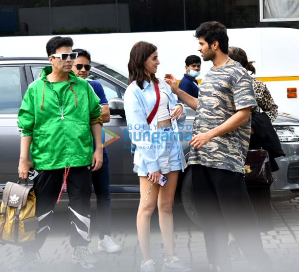 photos vijay deverakonda ananya panday karan johar and others snapped at kalina private airport 4